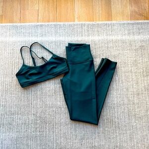 Midnight green /jewel tone Alo Set size Small